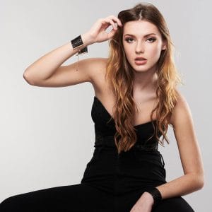Buy Bijoux Indiscrets Desir Metallique Mesh Handcuffs - Black sexy jewelry for her.